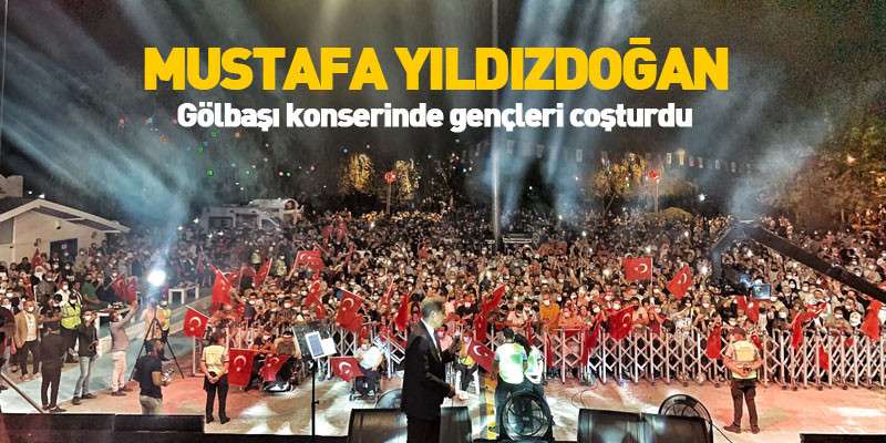 Mustafa Yıldızdoğan, Gölbaşı konserinde gençleri coşturdu.